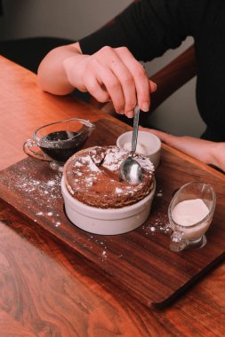 dondurma çikolatalı sufle