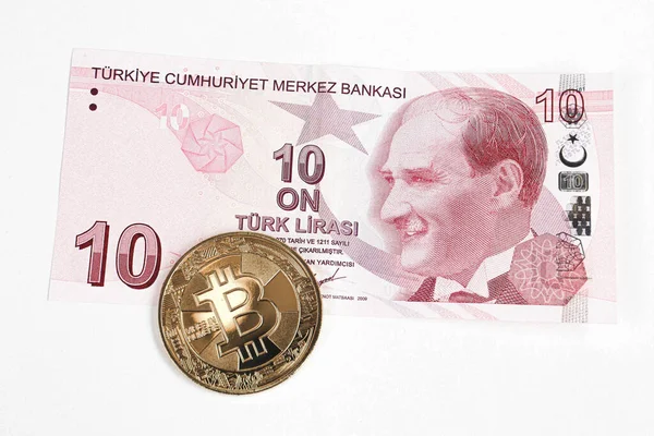 Türkische Lira Banknoten Und Bitcoin Münzen — Stockfoto