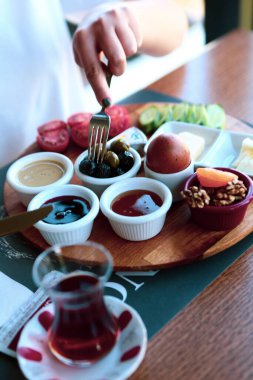 zengin ve leziz Türk Kahvaltı