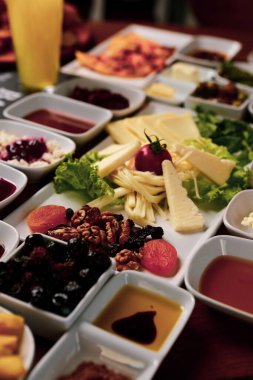 zengin ve leziz Türk Kahvaltı