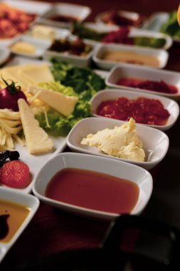 zengin ve leziz Türk Kahvaltı