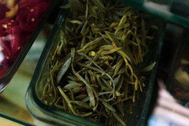 Geleneksel Türk ve Yunan yemek meze masası