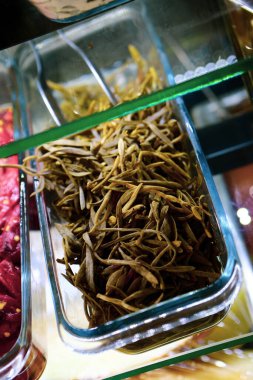 Geleneksel Türk ve Yunan yemek meze masası