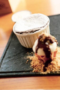 dondurma çikolatalı sufle