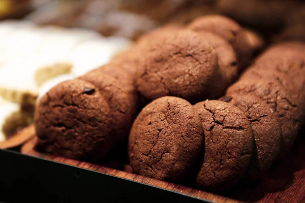 Groep Van Diverse Koekjes Chocolade Havermout Rozijnen Witte Chocolade — Stockfoto