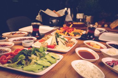 zengin ve leziz Türk Kahvaltı