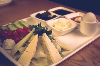 zengin ve leziz Türk Kahvaltı