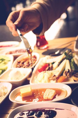 zengin ve leziz Türk Kahvaltı