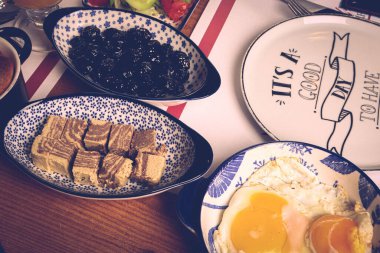 zengin ve leziz Türk Kahvaltı