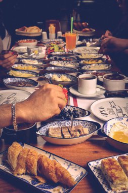 zengin ve leziz Türk Kahvaltı