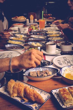 zengin ve leziz Türk Kahvaltı