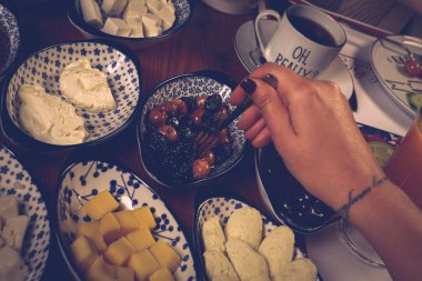 zengin ve leziz Türk Kahvaltı