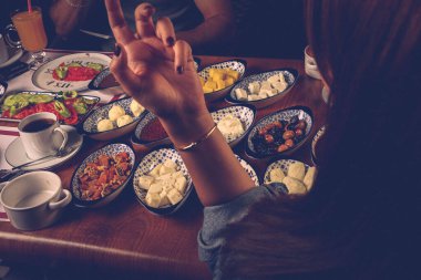 zengin ve leziz Türk Kahvaltı