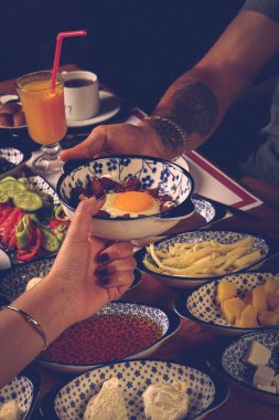 zengin ve leziz Türk Kahvaltı