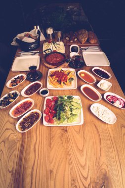 zengin ve leziz Türk Kahvaltı