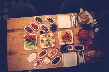 zengin ve leziz Türk Kahvaltı