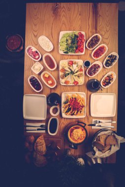 zengin ve leziz Türk Kahvaltı