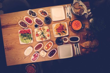 zengin ve leziz Türk Kahvaltı