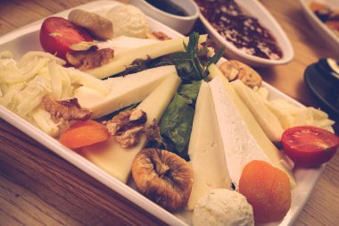 zengin ve leziz Türk Kahvaltı