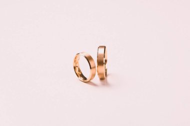 Elmas Mücevherler ve Moda Mücevherleri