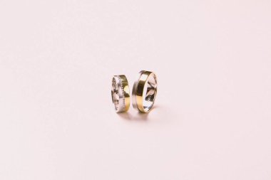 Elmas Mücevherler ve Moda Mücevherleri