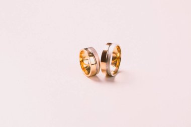 Elmas Mücevherler ve Moda Mücevherleri