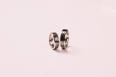 Elmas Mücevherler ve Moda Mücevherleri