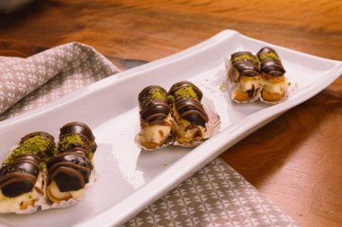 Masada lezzetli bir pasta var.