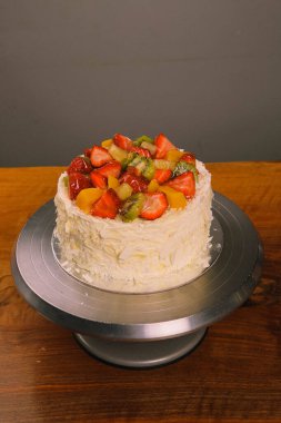 Masada lezzetli bir pasta var.