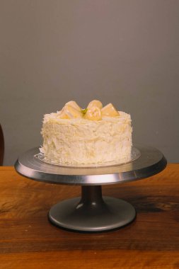 Masada lezzetli bir pasta var.