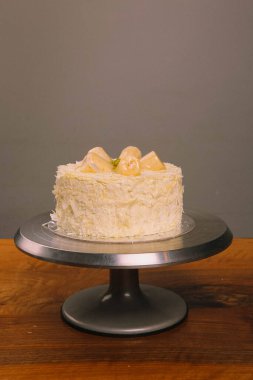 Masada lezzetli bir pasta var.