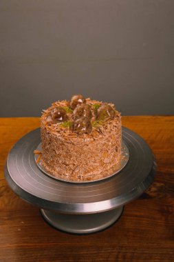 Masada lezzetli bir pasta var.