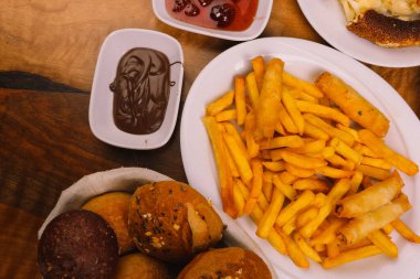 zengin ve leziz Türk Kahvaltı