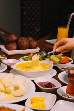 zengin ve leziz Türk Kahvaltı