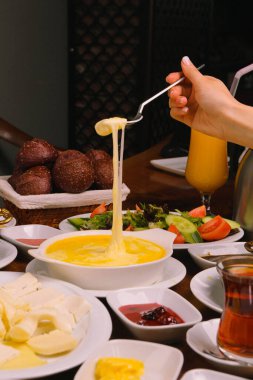 zengin ve leziz Türk Kahvaltı