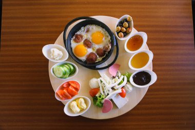 zengin ve leziz Türk Kahvaltı