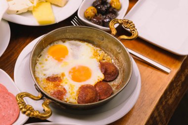 zengin ve leziz Türk Kahvaltı