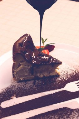 Masada lezzetli bir pasta var.