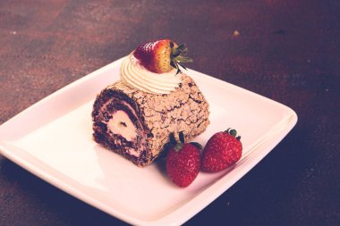 Masada lezzetli bir pasta var.