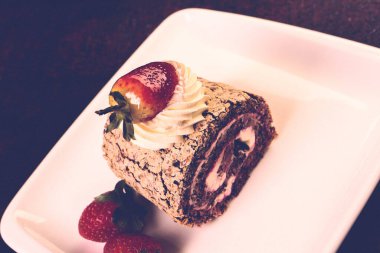 Masada lezzetli bir pasta var.