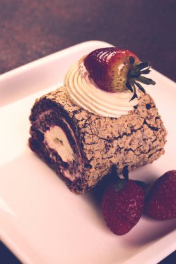 Masada lezzetli bir pasta var.