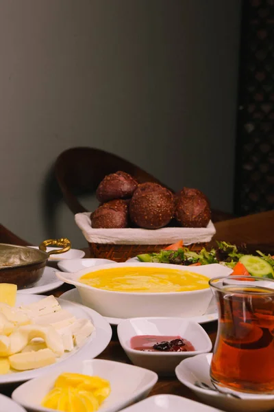 Zengin Leziz Türk Kahvaltı — Stok fotoğraf