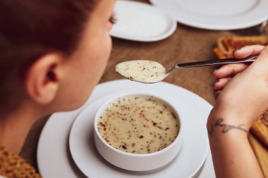 Lezzetli Çorba, Sebze Çorbası, Kase