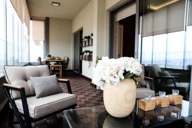 Modern balkon terasının içi