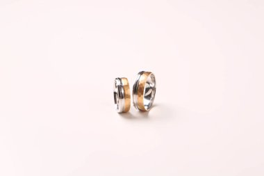 Elmas Mücevherler ve Moda Mücevherleri