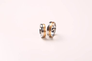 Elmas Mücevherler ve Moda Mücevherleri