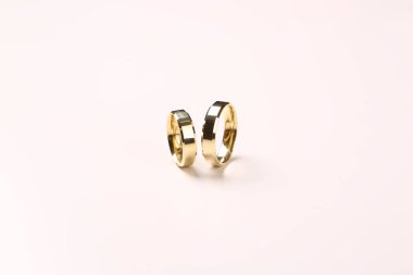 Elmas Mücevherler ve Moda Mücevherleri