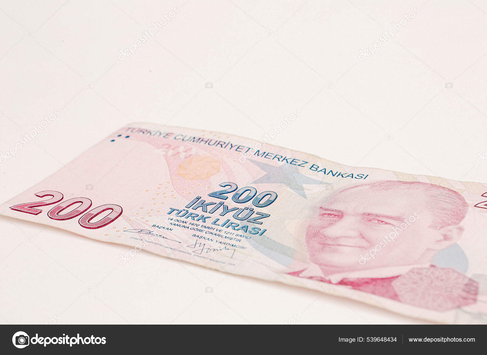 土耳其货币土耳其里拉钞票——图库图片© utkudemirsoy #539648434