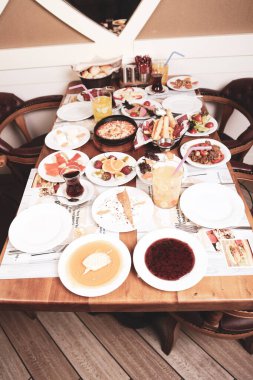 zengin ve leziz Türk Kahvaltı