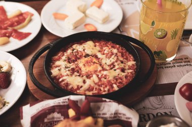 zengin ve leziz Türk Kahvaltı